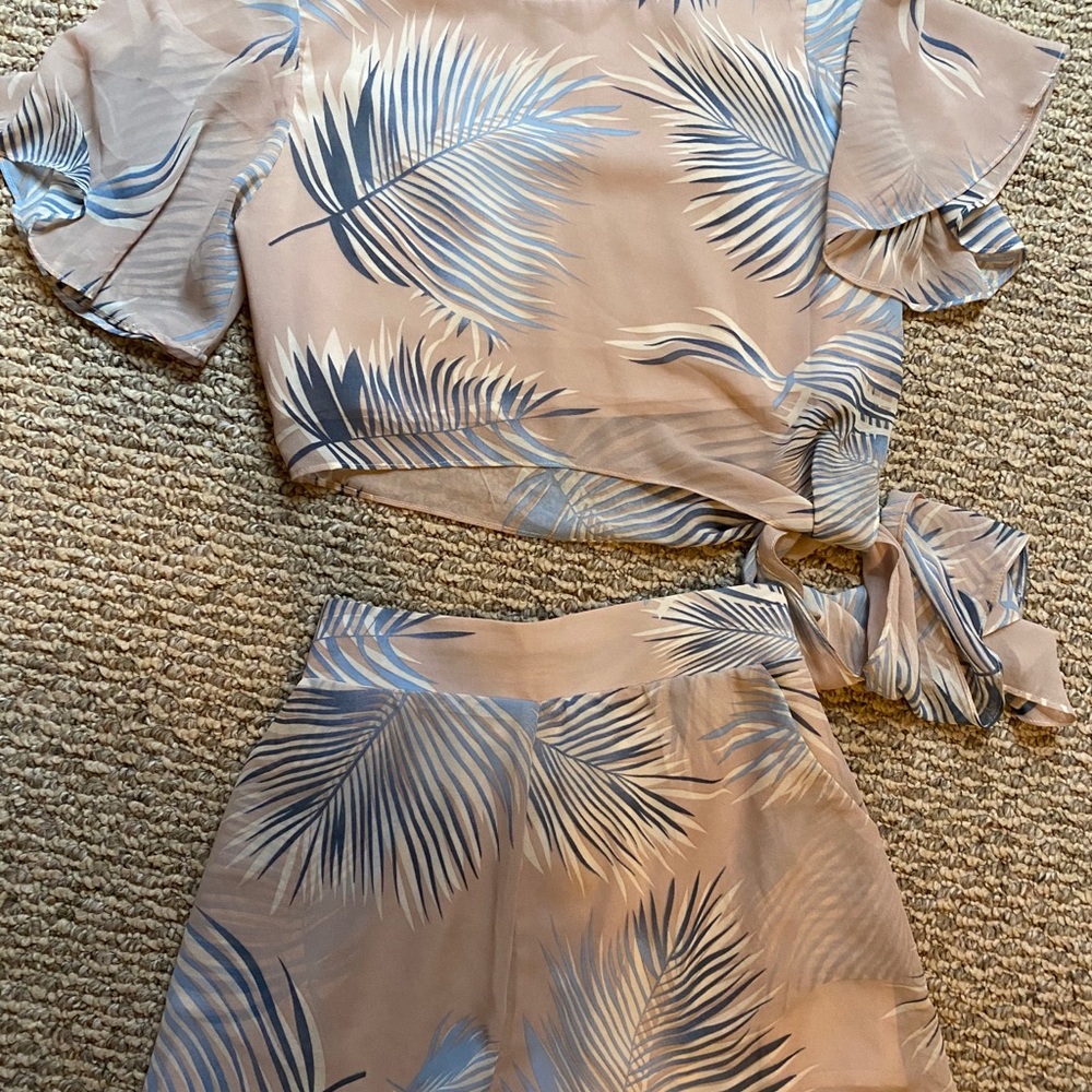2 piece ONTWELFTH outfit